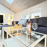 Gorgeous In With Kitchen *